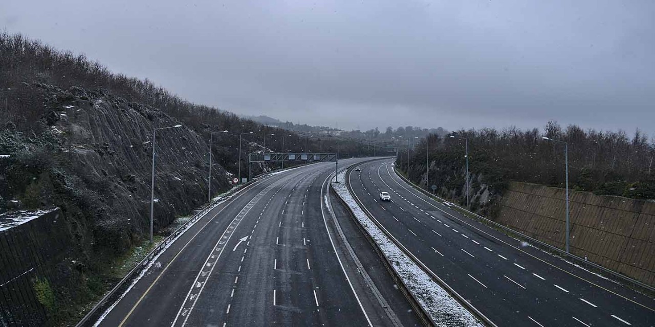 M50 Motoway while snowing