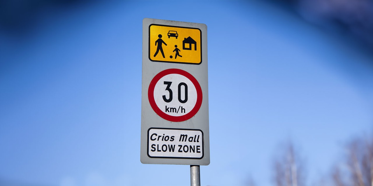 slow zone 30km/h