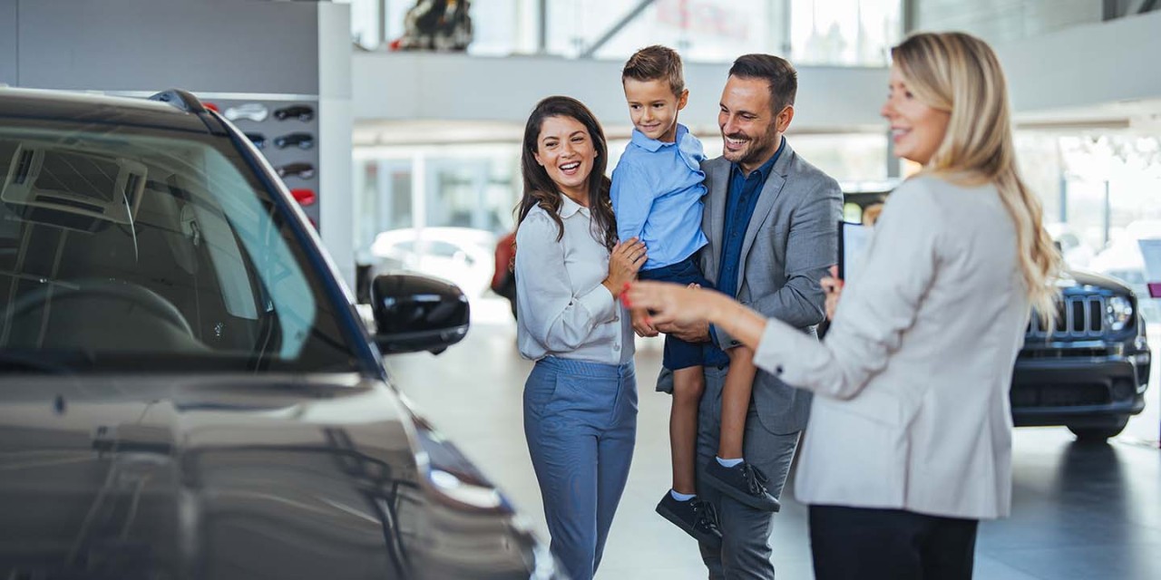showroom car family