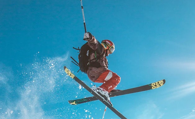 skier skiing jump