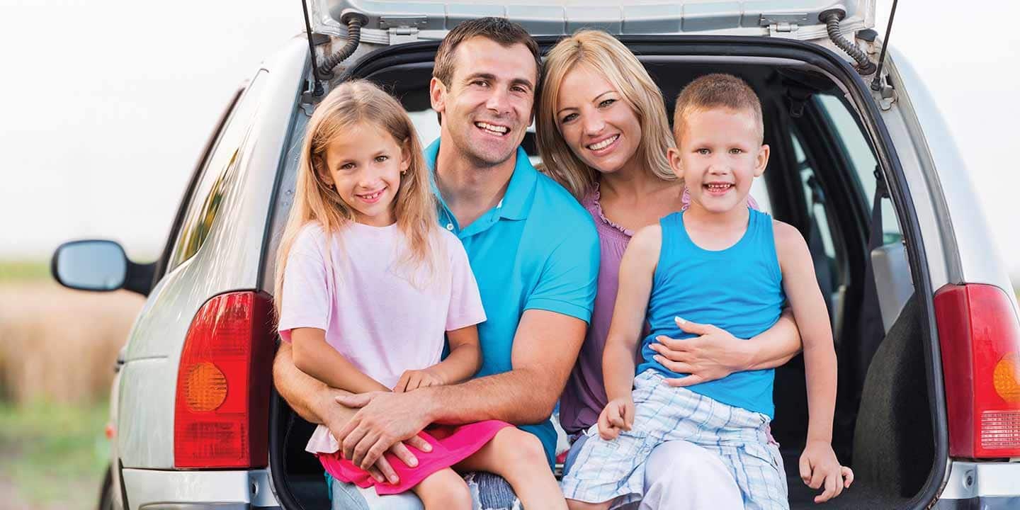 family travel on the car