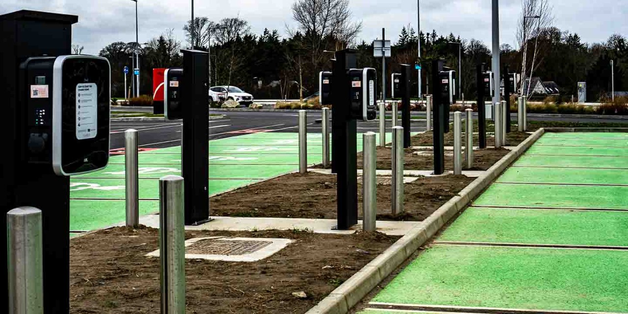  electric car charging station